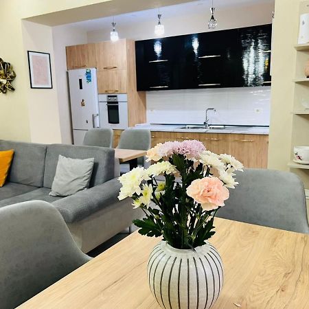 דירות שקודר Mishel House מראה חיצוני תמונה